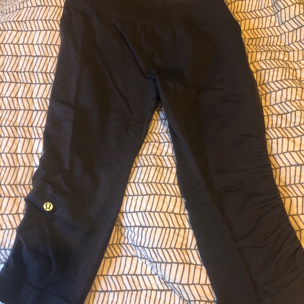 Lululemon Ruched Crop Legging 6